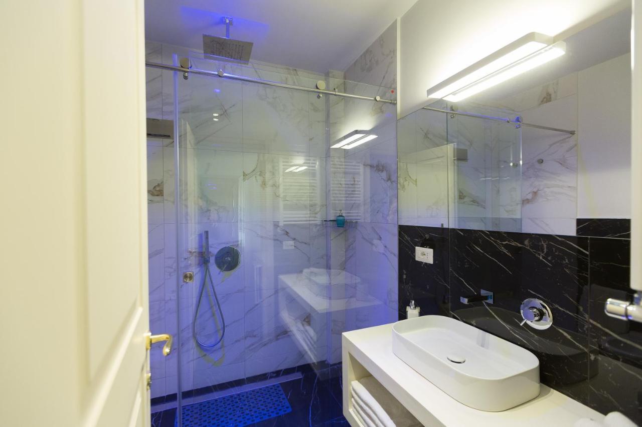 Tritone 125 Suite Rome Exterior photo